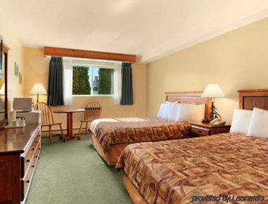 Hotel Super 8 By Wyndham